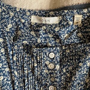 Doen Blue Small Flower Print Dress with Button Detail